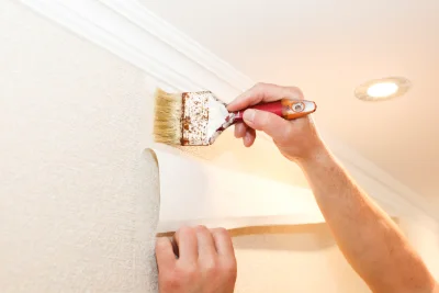 Pose de papier peint dans les Ardennes — revêtements muraux et toiles de verre
